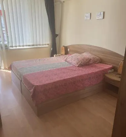 Марина Вю, Форт Нокс Apartament Święty Włas