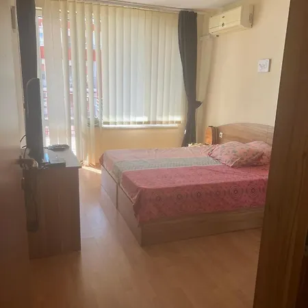 Марина Вю, Форт Нокс Apartament Święty Włas